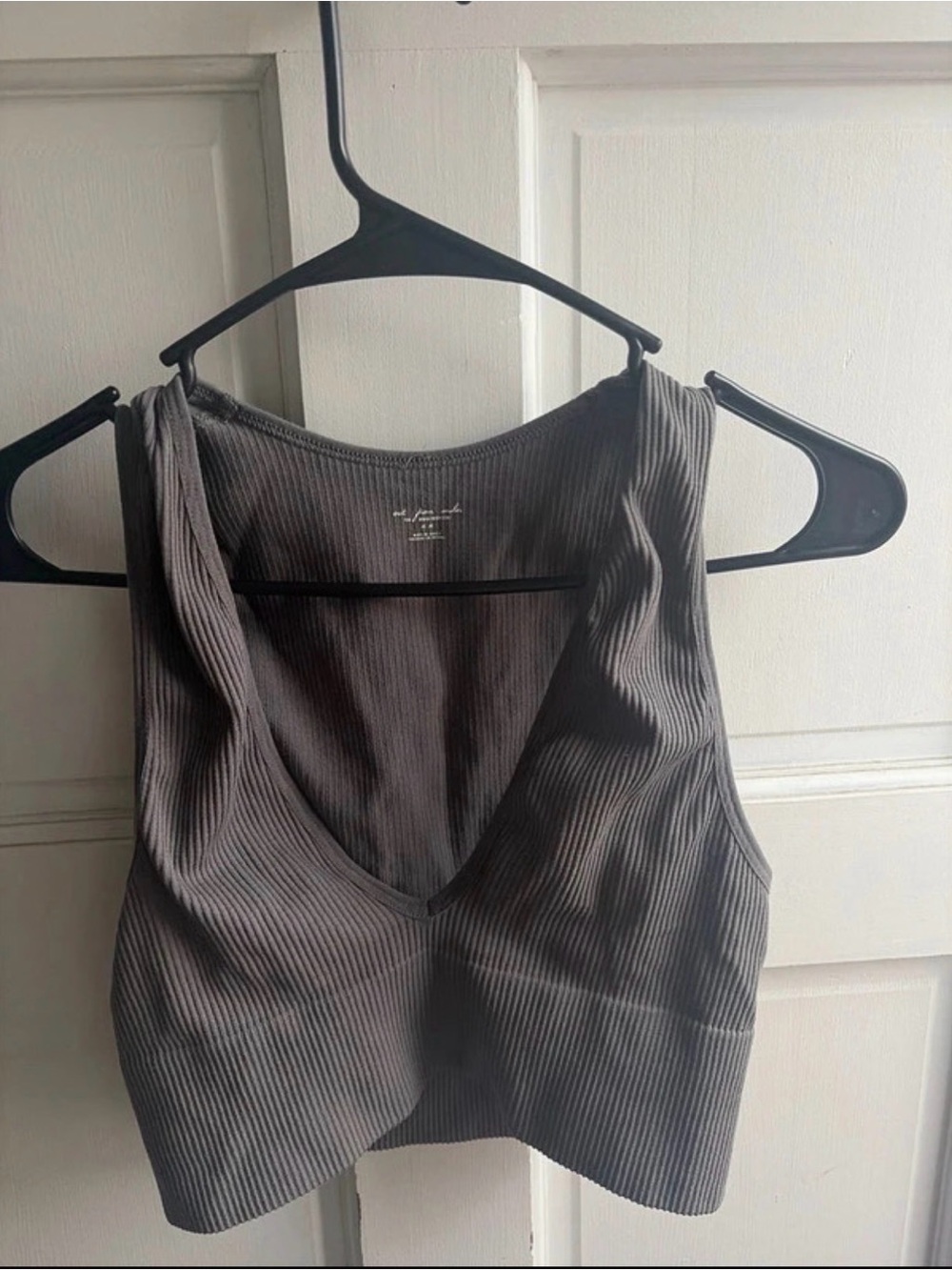 Urban Outfitters Ribbed V-Neck Cropped Tank Top - Charcoal Gray